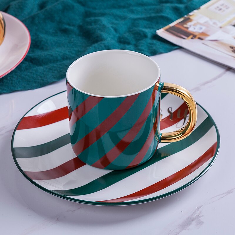 Lyxig prickig linje nordisk färg europeisk keramisk kopp med kaffemugg kopp och fat set kaffekoppar resemugg
