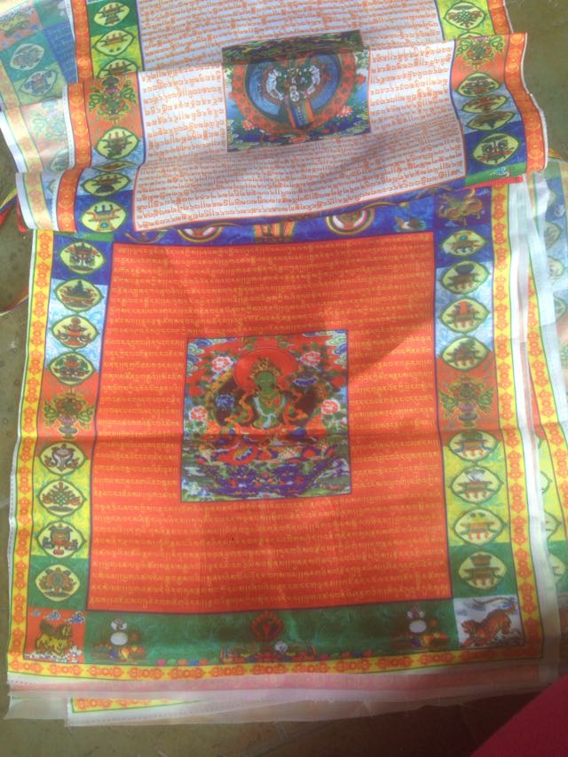 Tibetan Buddhist prayer flags,Sutra streamer,contain 10 flags,Tibet style decorative flag,a total of 3meters, clear pattern