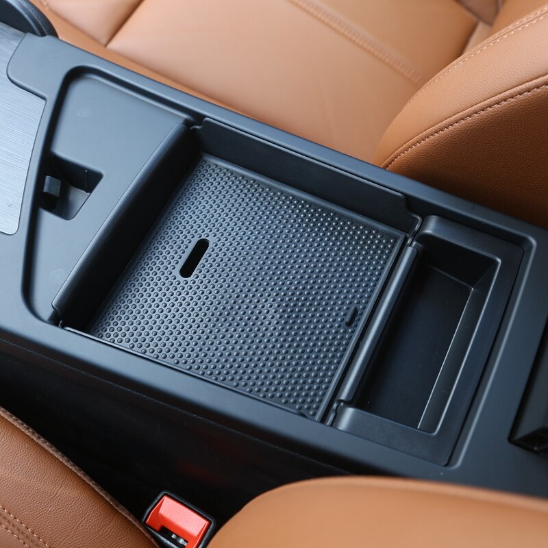 Bandeja negra de Caja de almacenamiento para apoyabrazos de coche con alfombrilla antideslizante, guantera para teléfono, para Alfa Romeo Giulia