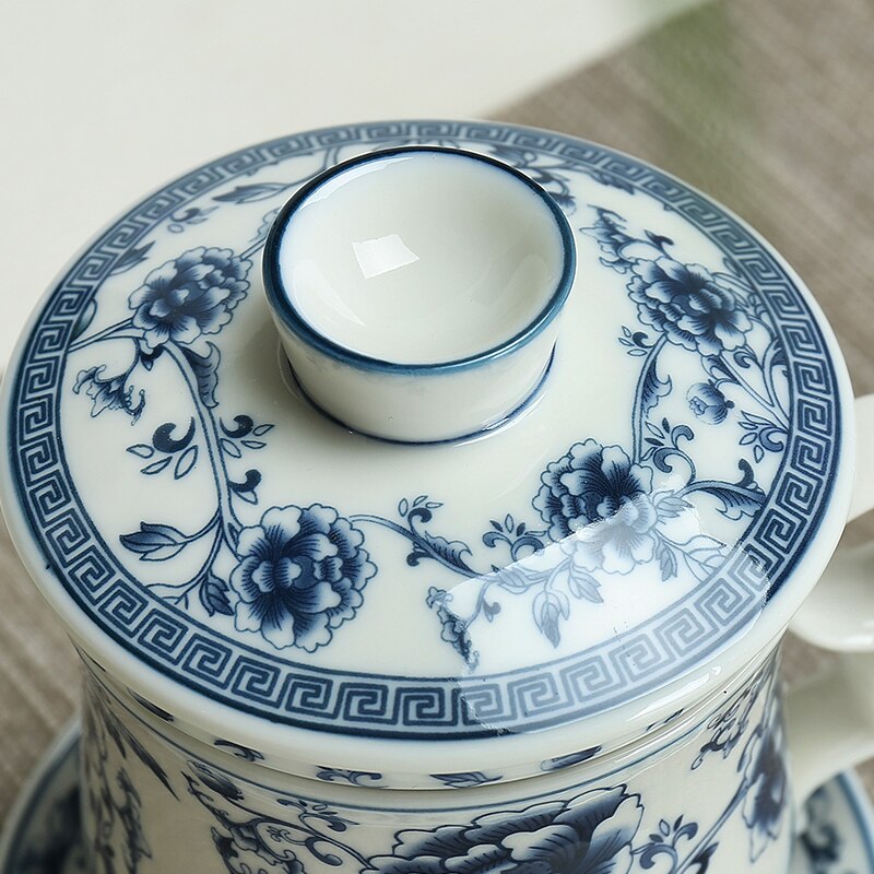 Chinese traditionele kopjes Thee cup met deksel Schotel blauw en wit porselein Theekopje Aardewerk Keramische koffie mok thee set