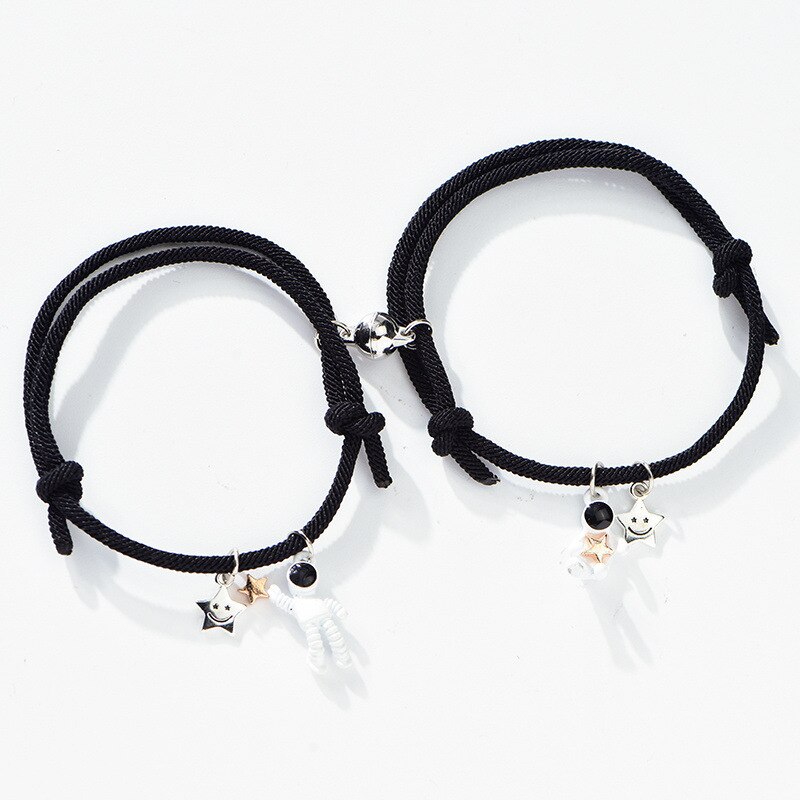 2Pcs/set Couple Bracelet Magnetic Attraction Bracelet Friendship Rope Bracelet Cute Star Astronaut Bracelet for Women: black white