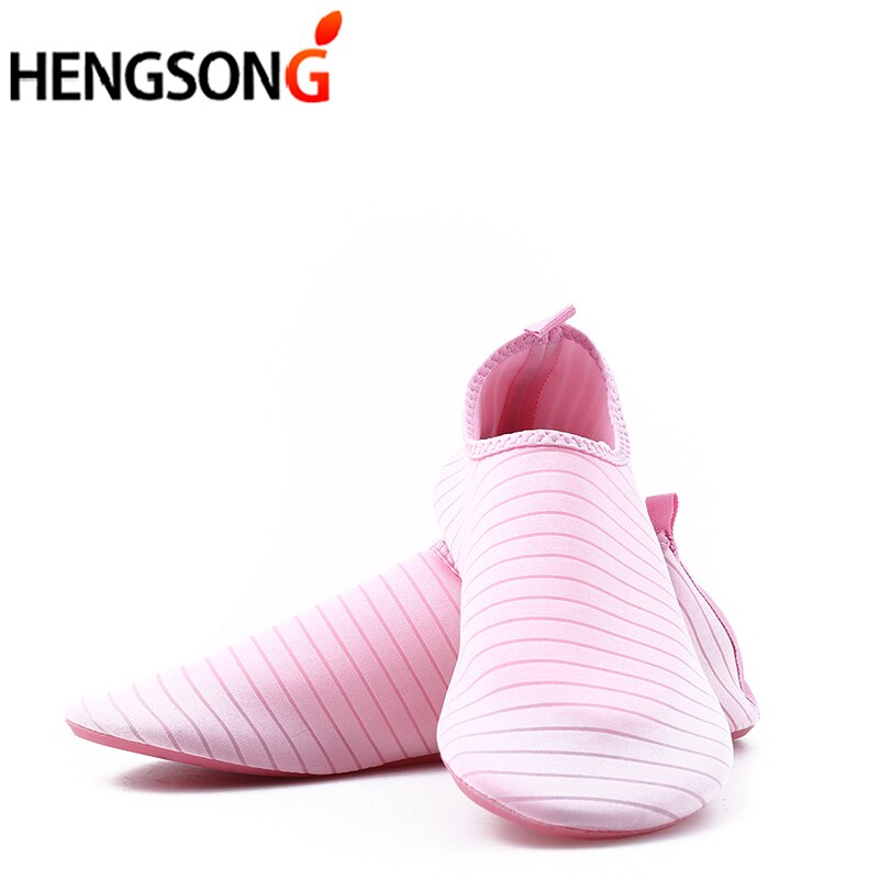 2022 Summer Women Swimming Water Shoes Men And Women Beach Shoes Adult Unisex Sneakers Soft Breathable Surfing Swim Shoes