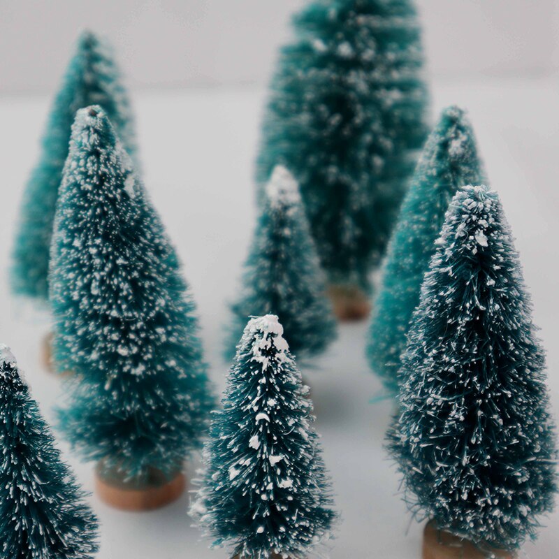 8 stk / sæt blandet størrelse juletræ 5cm/6.5cm/8.5cm/12.5cm juledekoration til hjemmet xmas festbord deco et lille fyrretræ