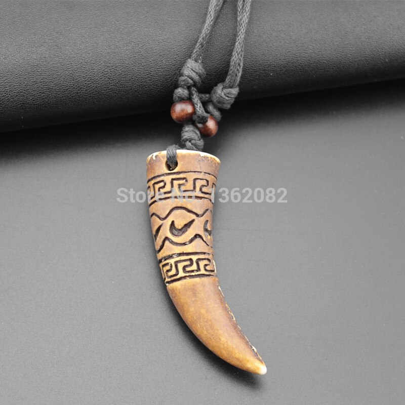 Lot 12pcs Cool boy men's Imitation Bone Carving totem Wolf Tooth Charms Pendants Amulet Necklace MN334