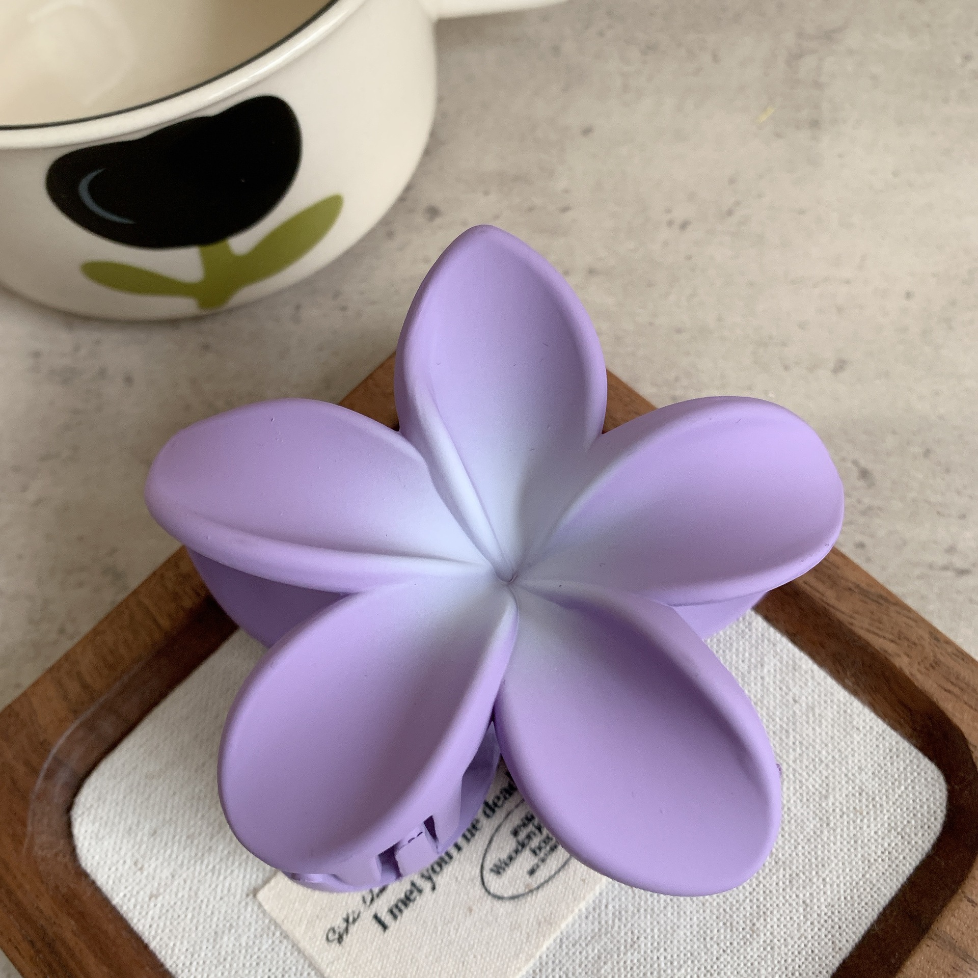 Pinza para el pelo con forma de flor de huevo esmerilado para mujer, pasadores de horquilla de tiburón, soporte para cola de caballo, accesorios para la cabeza Glamp para el pelo de playa y verano: Rosa