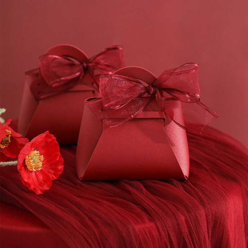 20 Pcs Draagbare Lederen Wedding Candy Box Met Lint Wedding Party Eenvoudig Te Monteren Kleine Bag: Red-2