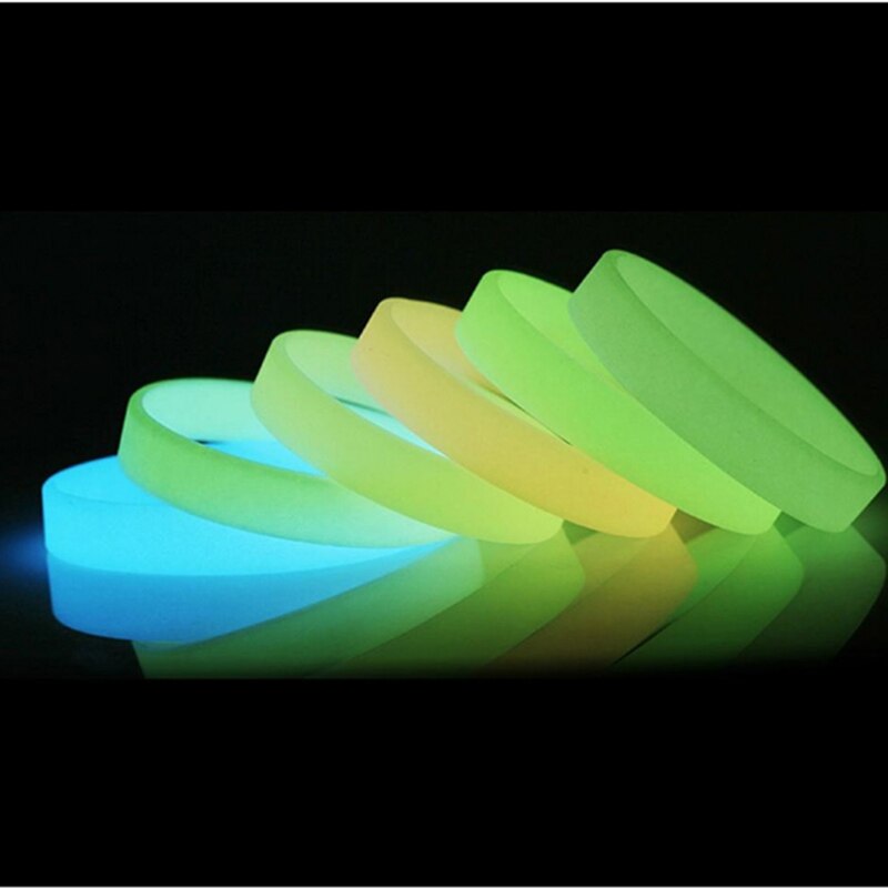 Färgglada lysande silikon sportarmband & armband kvinnor fluorescerande gummi fitness armband armband glöder i mörkret