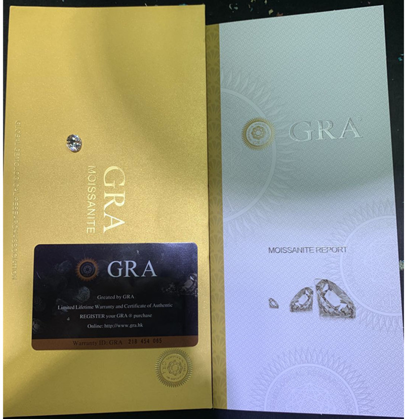 1ct weiße, runde moissanit-rohsteine in der farbe d (vvs) haben Höhle Prüfung bestanden und eignen sich zur herstellung von luxuriösem moissanit-diamant-hochzeitsschmuck.