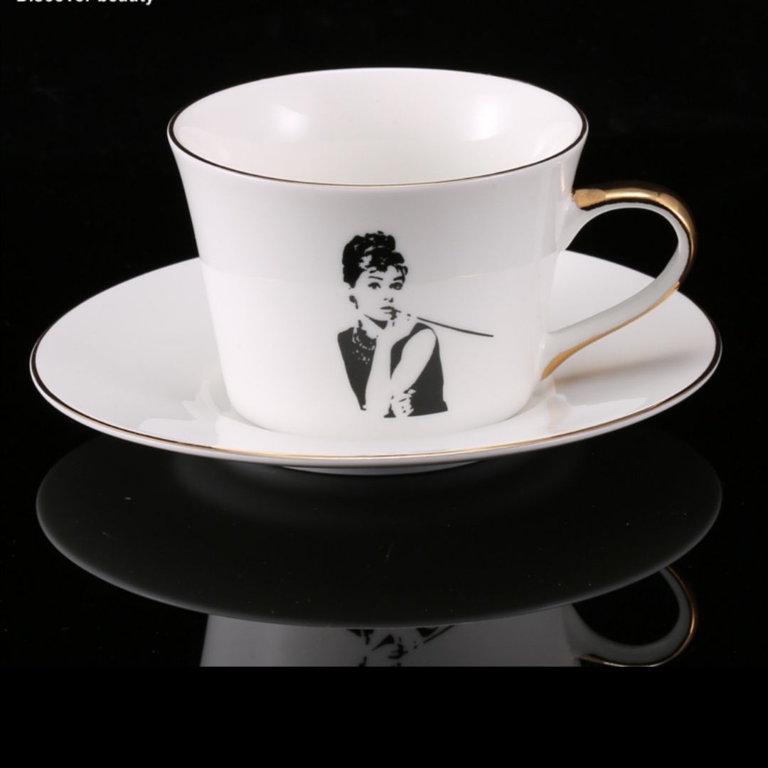 Ins – ensemble européen de tasses à café en céramique, tasse créative, maison avec soucoupe, cuillère, tasses à thé et soucoupes, Latte, pour amis: B