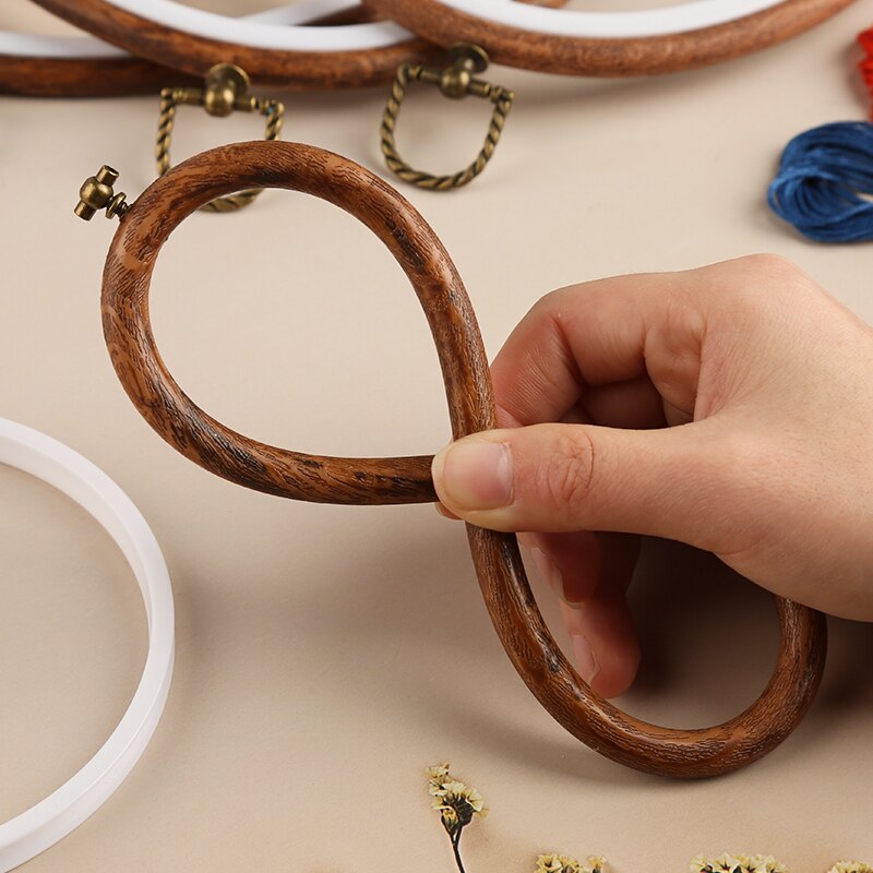 LMDZ Embroidery Circle Wood Hoop Circle Round Plastic DIY Art Craft Cross Stith Sewing Needwork Tools Flower Wreath Home Decor