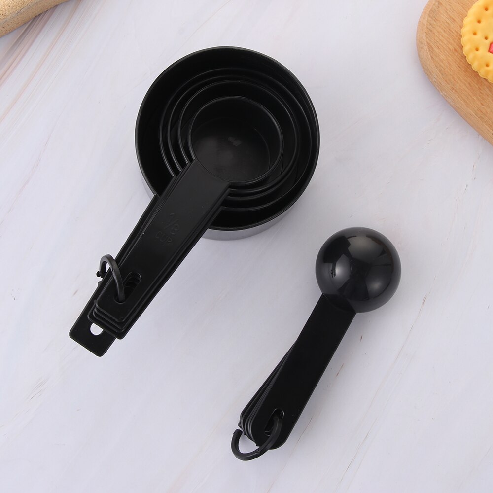 1PC Kitchen Measuring Spoons With Scale Plastic Measuring Cup Flour Scoop Household Cups Baking Supplies Cooking Gadgets