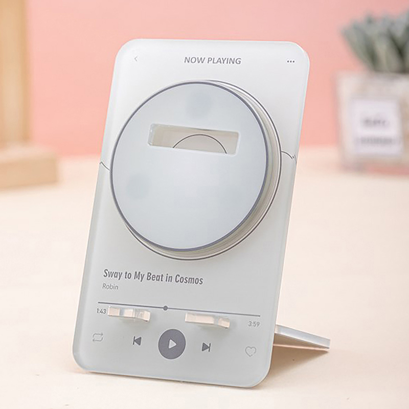 1Pc Color Music Player Acrylic Round Metal Badge Rotate Display Stand Manga Game Fans Souvenir Baji Guzi Holder Desktp Ornament: light green
