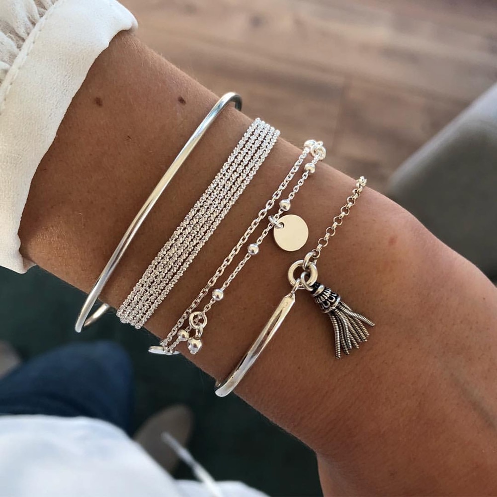 Minimalist Bracelet 4-Piece Silver Color Smooth Tassel Bracelet Cool Multi-Layer Chain round Plate Bracelet for Women