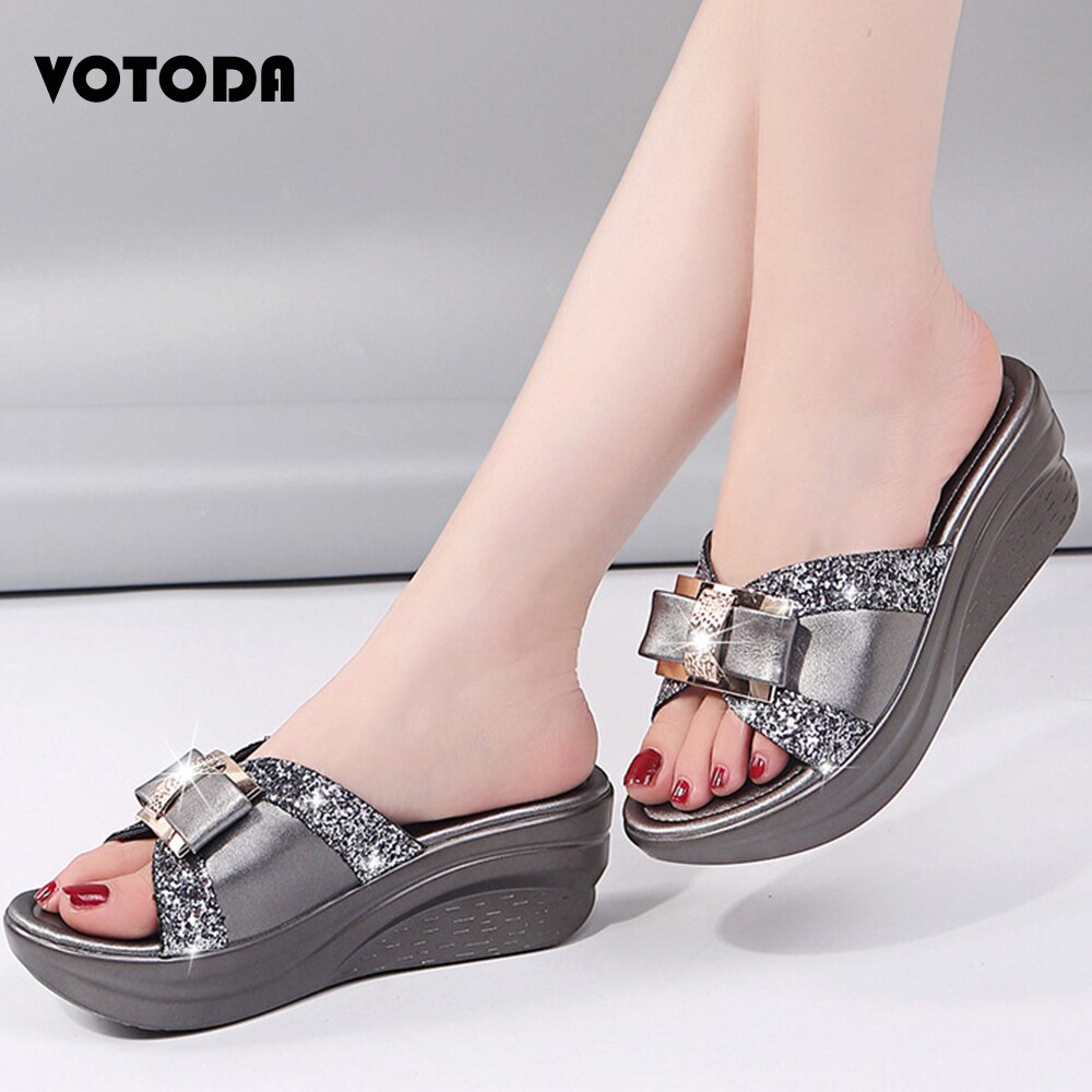 Sommar kvinnor platåskor bling kilar tofflor rosett paljetter flip flops pu läder sandaler skor kvinnlig casual platta skor kvinna