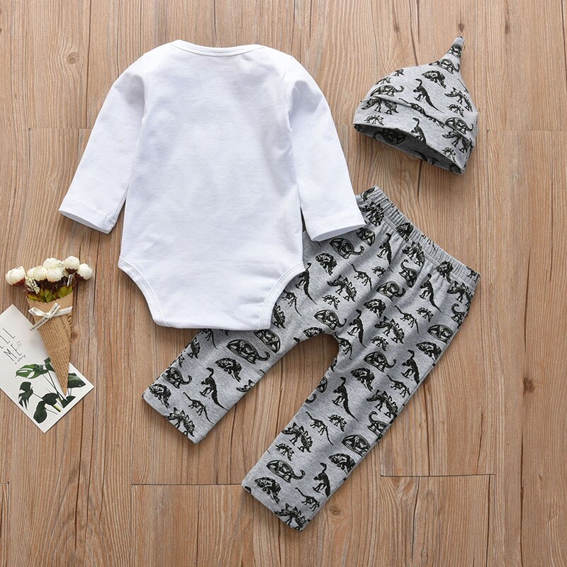 3 pezzi neonato neonato vestiti Set manica lunga lettera piccolo pagliaccetto + stampa dinosauro pantaloni cappelli autunno abbigliamento bambino
