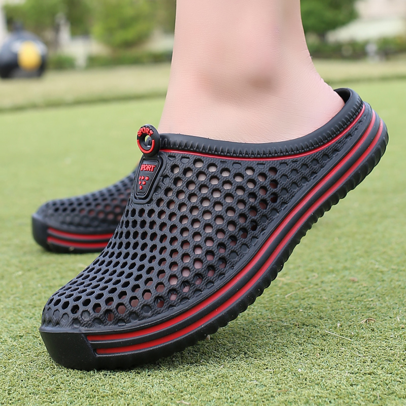 Slippers Cutout Clogs Shoes Men Women Garden Convenience Bathroom Slippers Non-slip Beach Sandals