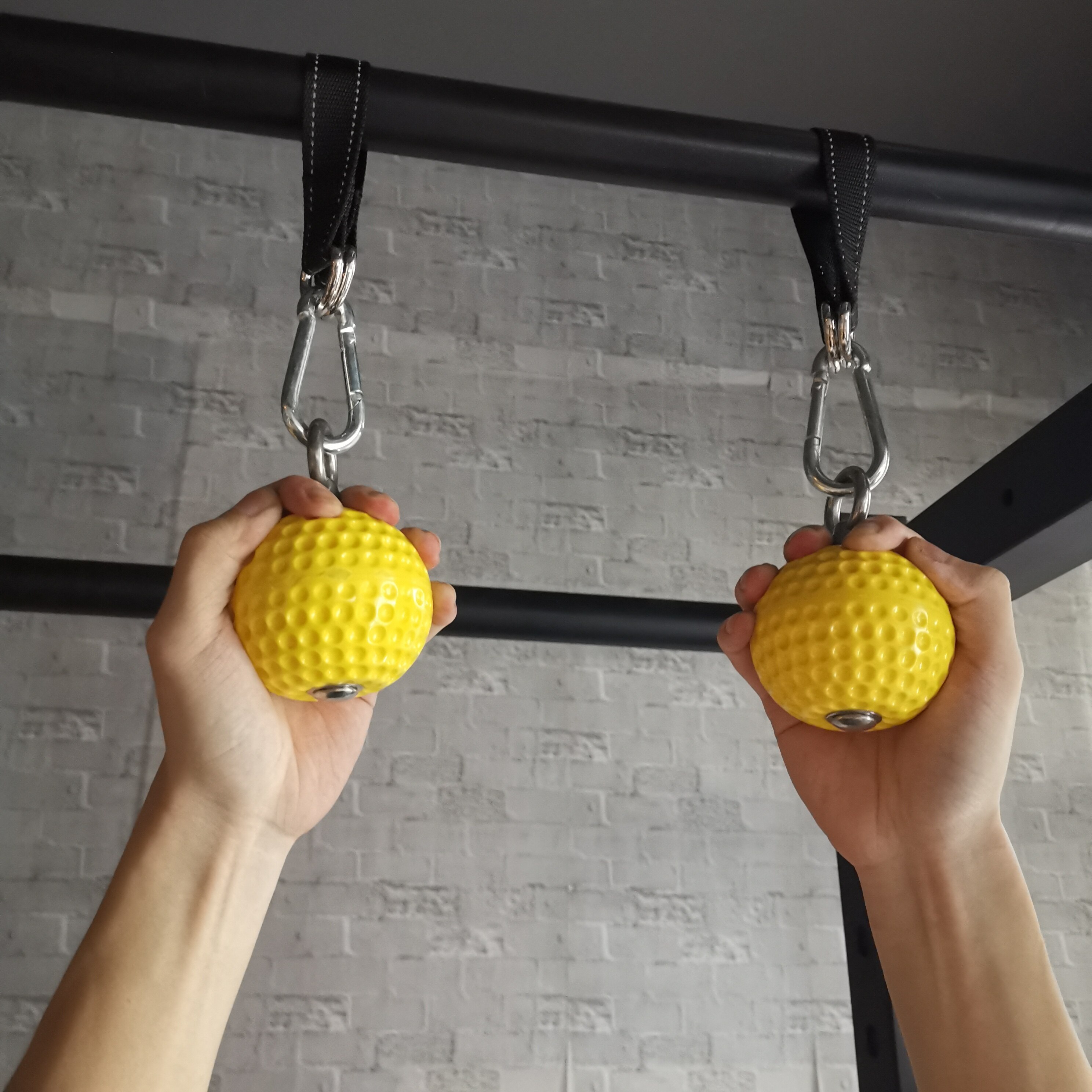 Hand Grip Strength Trainer Non-Slip Pull Up Ball Climbing Power Grip Strength Hand Exerciser Fitness Bouldering Hold Workout