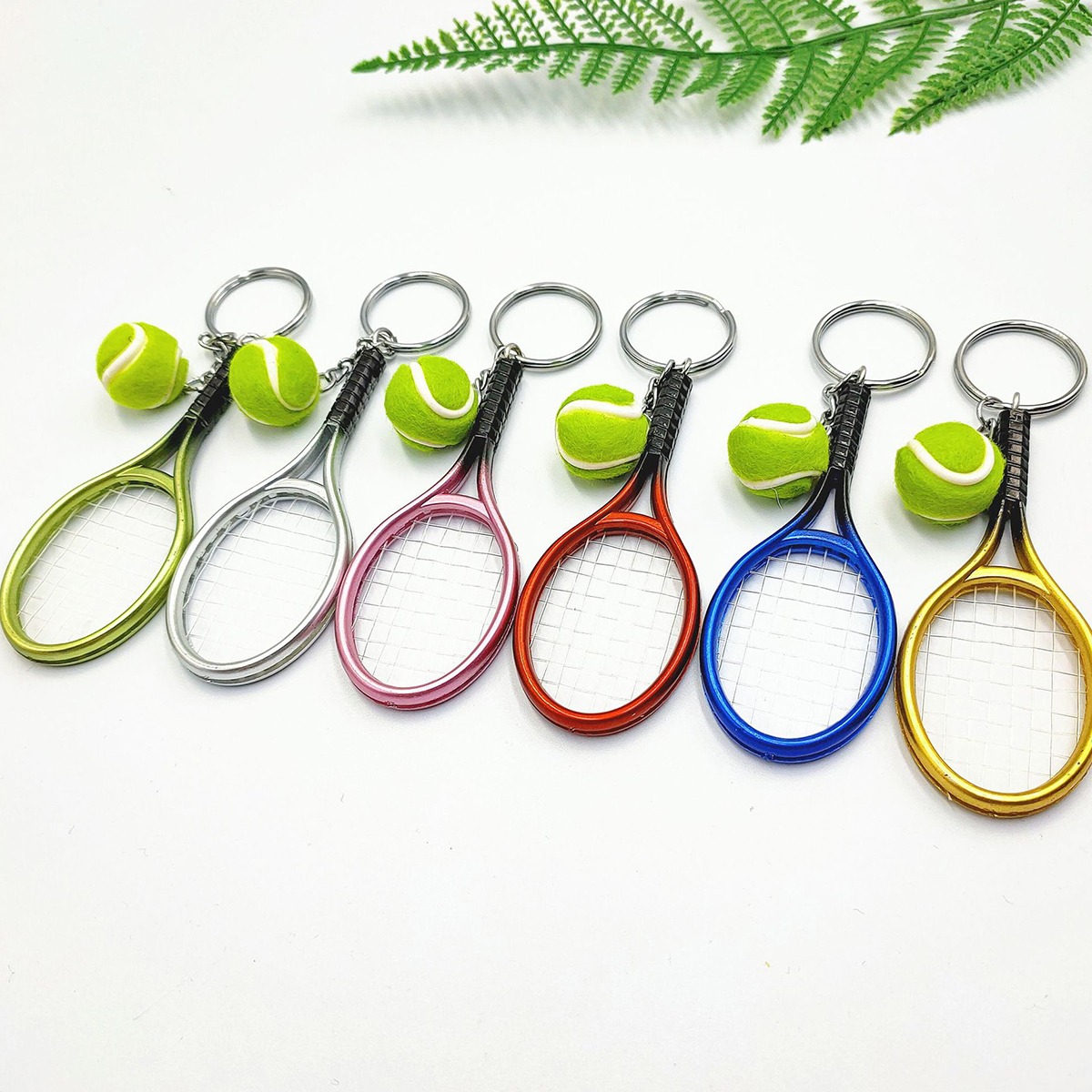 Mini llavero con colgante de raqueta de tenis, bonito llavero deportivo, buscador de anillos, accesorios Holer, para fanáticos de adolescentes