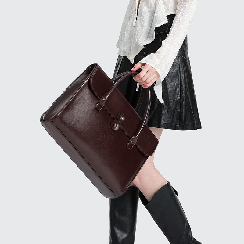 2024 neue Laptop Handtasche Damen Aktentasche 14 Zoll für fortschrittlich Sinn Schutzhülle Aufbewahrung Leder flache Tasche Anwalt Tasche