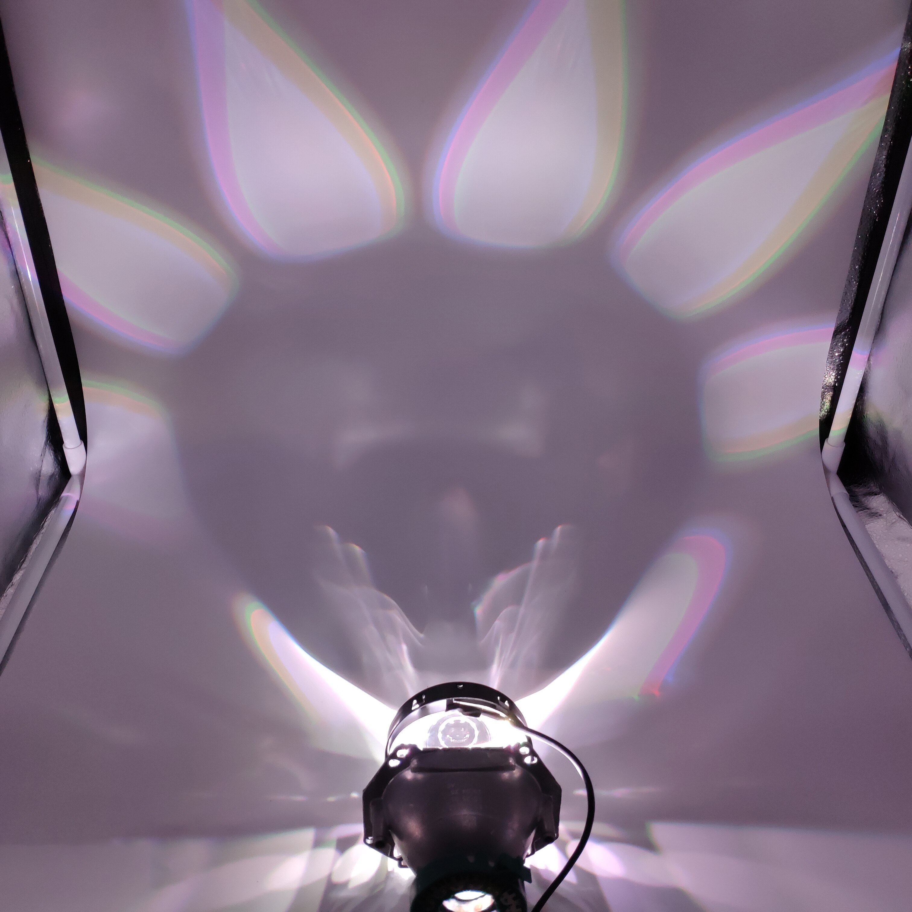 Auto rgb strålkastare projektor led devil eye demon eye lamp för bil app fjärrkontroll projektor pannlampa vinklar öga