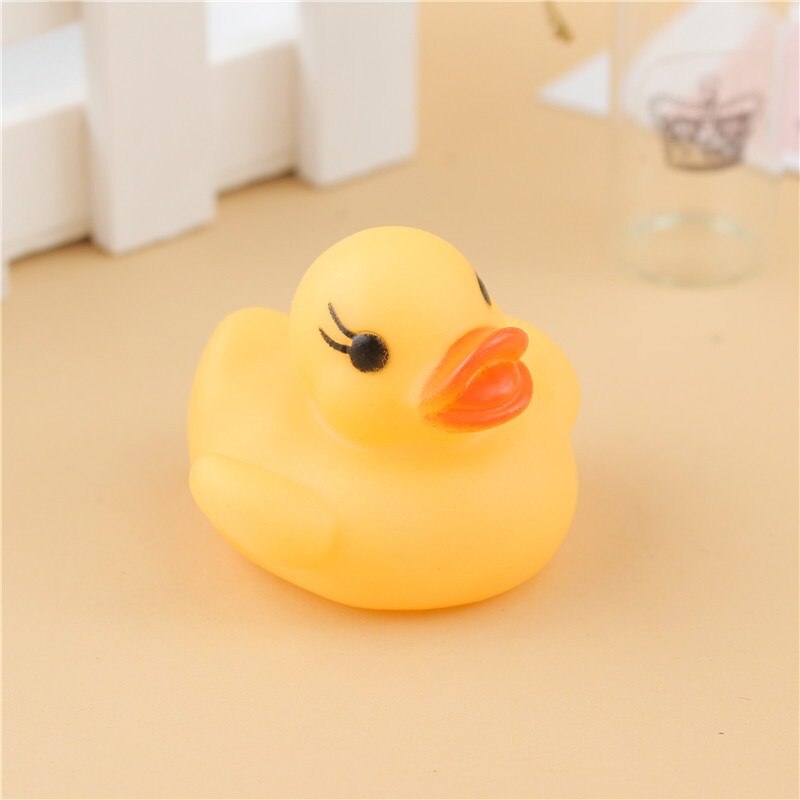 Jouets de bain en plastique bébé | Canard lumineux à détection d'eau, jouets flottants pour enfants, son grinçant pour enfants, canards de bain,: 1