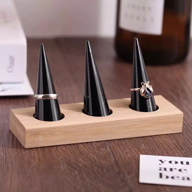 Natural Wood Cone Shape Finger Ring Stand Jewelry Display Holder Showcase Display Stands Rings Bracelet Jewelry Tray: 3bits black