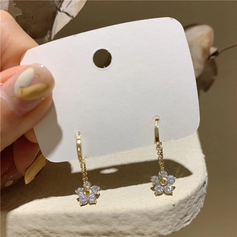 Korean Acrylic Flower Earrings For Women Long Tassel Transparent Crystal Earring Jewelry Wedding: Blue