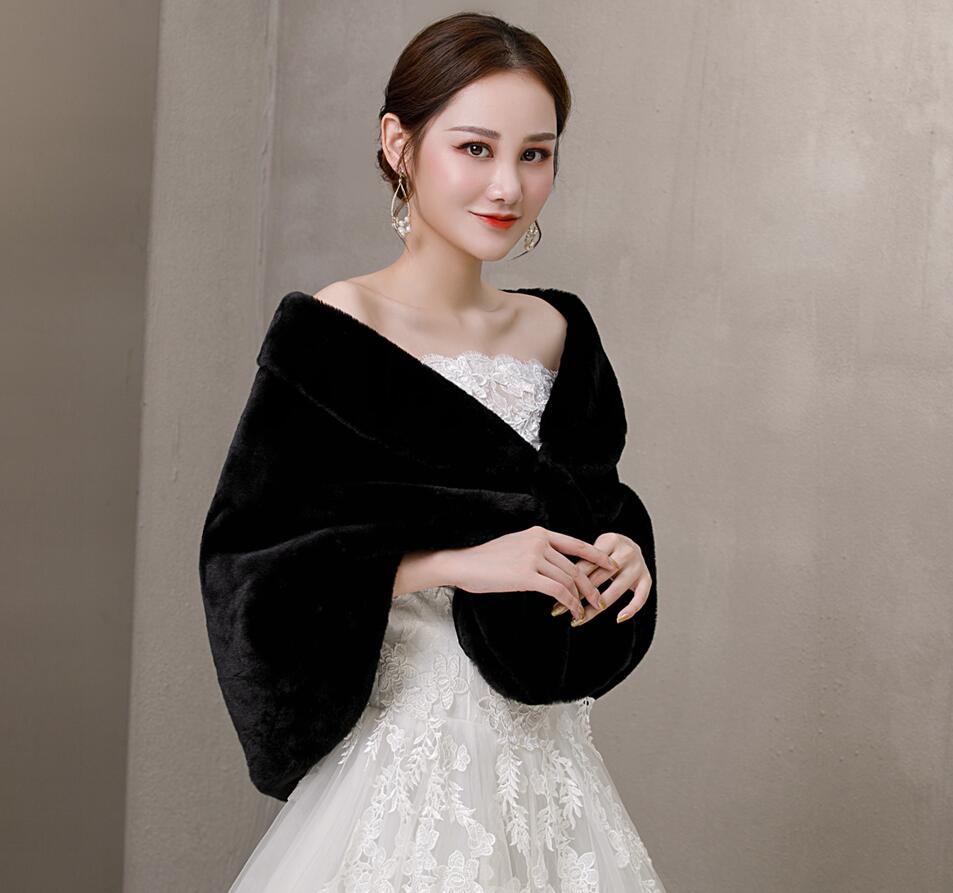 hiver sans manches enveloppes de mariée noir fausse fourrure mariée boléro culture fausse fourrure veste de mariage