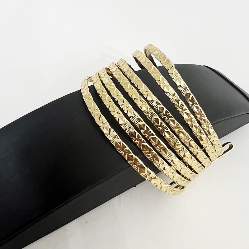 Marokkaanse Stijl Armband Set Goudkleurige Dames Armband Frans Ontworpen Armband Voor Vrouwen Met Luxe Manchet Pols Sieraden: Goud-kleur