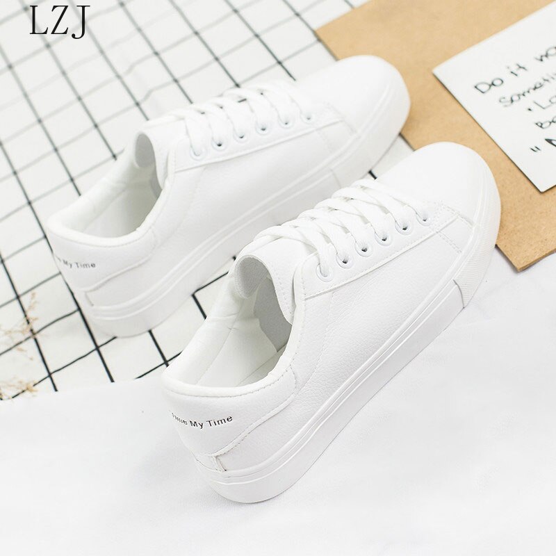 chaude printemps concepteur respirant vulcanisé chaussures femme en cuir Pu Tenis Feminino à lacets blanc baskets taille 35-42