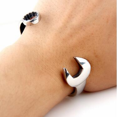 Punk Rock Vintage Titanium Steel Biker Spanner Mechanic Tools Wrench Cuff Bangle Spanner Bracelet Pulseira Men Jewelry