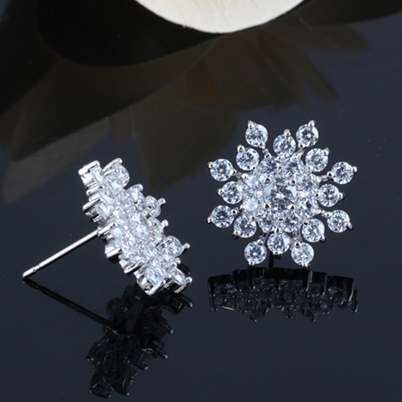 Koreaanse Mode-sieraden Exquisite Rhinestone Crystal Sneeuwvlok Bloem Oorbellen Boucles D' Oreilles Oorbellen