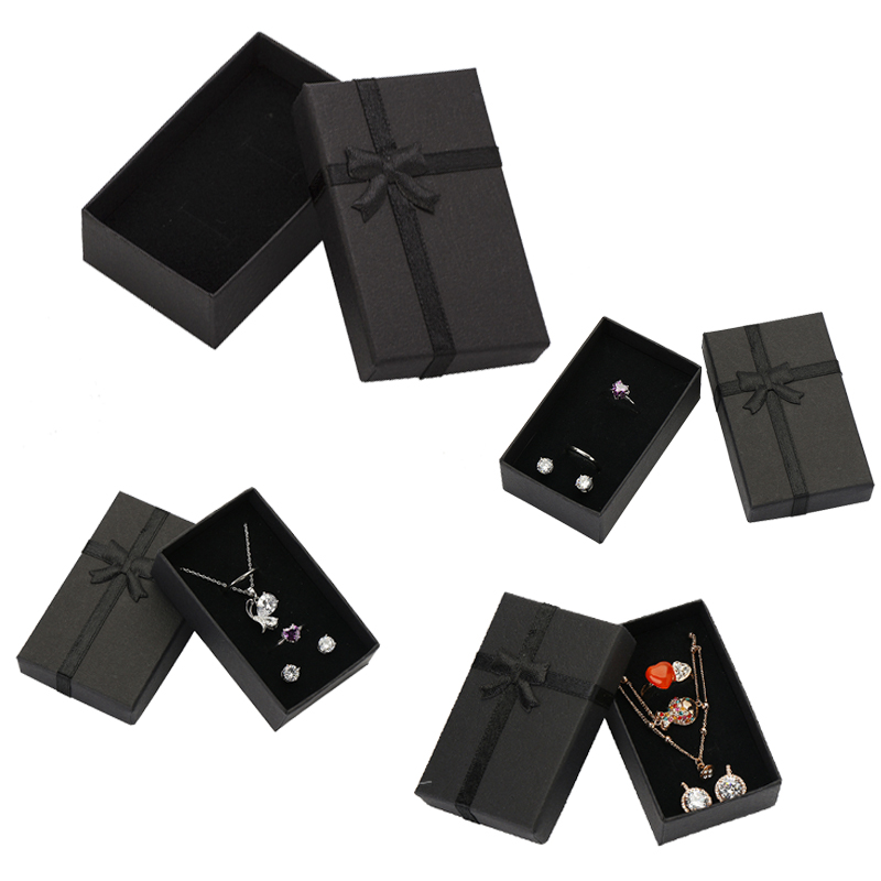 32 stks Sieraden Doos 8x5 cm Zwart Ketting Box voor Ring Geschenkdoos Papier Sieraden Doos Verpakking Armband oorbel Display met Spons
