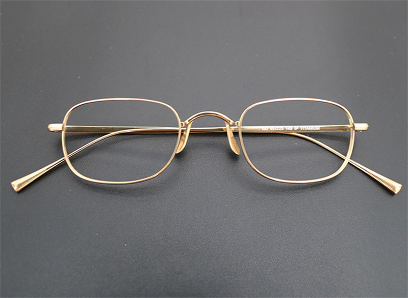 Japanese Square Handmade Lightweight Glasses Small Frame for women Blue Blocking Eyewear Men Eyeglasses Titanium oculos de grau: Golden