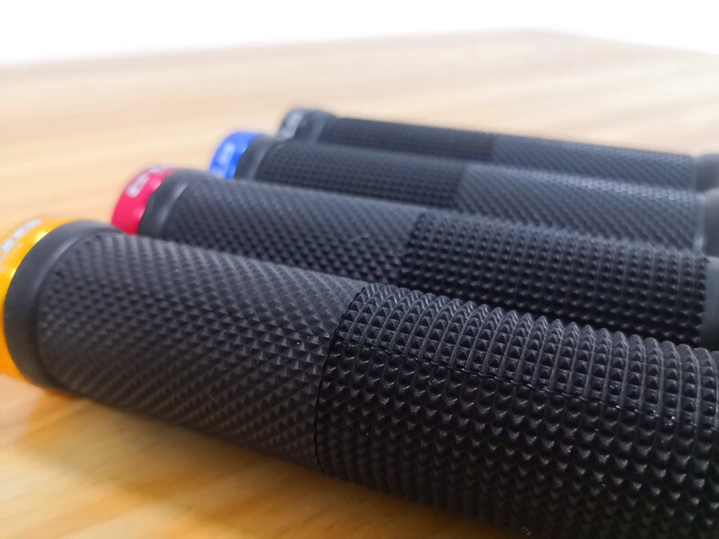 1 paar Fietsen Afsluitbare Handgreep Voor Fiets MTB Road Bike Stuur Fiets Grip Bike Aluminium + Rubber 4 kleuren
