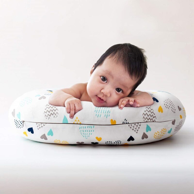 Two pillowcases Newborn Breastfeeding Pillows Maternity Pregnancy Baby Nursing Cushions are soft and comfortable.