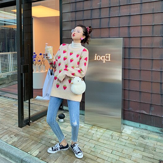 Primavera invierno dulce Lolita lindo Rosa dibujos animados fresa melocotón copo de nieve Knit mujeres Casual Pullover suéter suelto estilo largo Top: strawberry