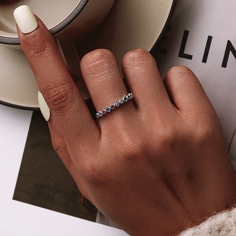 Bagues simples et fines pour femmes, rondes colorées en Zircon, couleur argent, anneau Pinky empilable, bijoux féminins, , KCR039