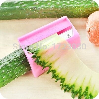 1pcs Carrot Cucumber Sharpener Peeler Kitchen Tool Vegetable Fruit Curl Slicer