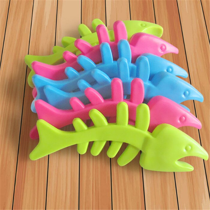 Funny Pets Dog Puppy Cat Ball Hamburger Lobster Toy Rubber Chew Sound Dogs Play Fetching Squeak Toys Pet Supplies: 9