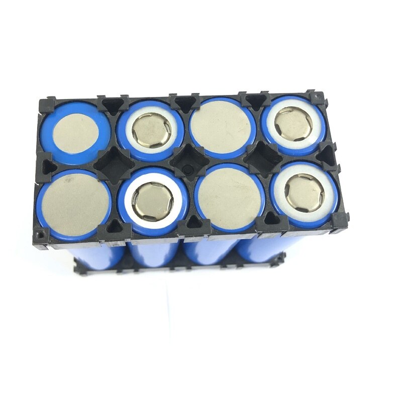 18650 Supporto Della Batteria 2x4 Cellulare 18650 Batterie Spacer Radiante Borsette di Calore di Plastica Stabile Supporto Della Staffa di trasporto libero