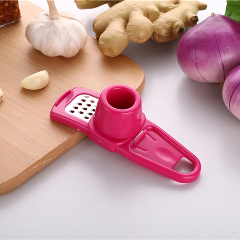 Plastic Gember Knoflook Slijpen Tool Magic Plastic Knoflook Peeler Slicer Cutter Rasp Schaafmachine Knoflookpers Keuken Koken Gadgets: Rose red