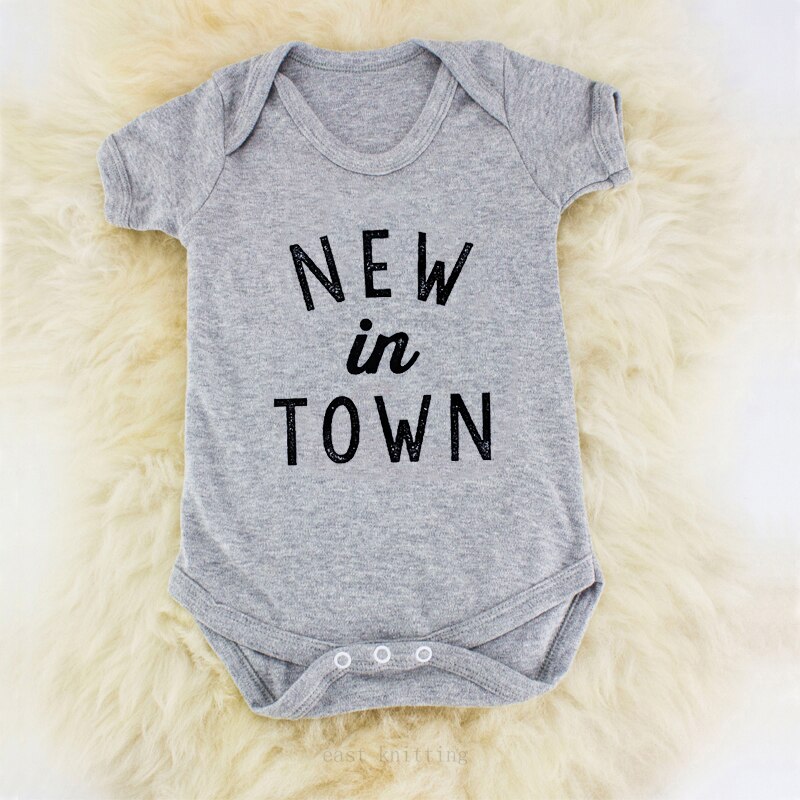 DERMSPE Sommer Kleinkind Baby Mädchen Jungen Strampler Mit kurzen ärmeln knapp drucken Neue in Stadt Gesamt Outfits Kleidung Gesamt