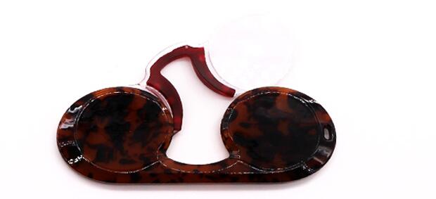 Portable Silicone Nose Clip Pocket Reading Glasses Men Women Mini Keychain Magnifying Presbyopic Rimless Readers Spectacles: +250 / Dark Brown