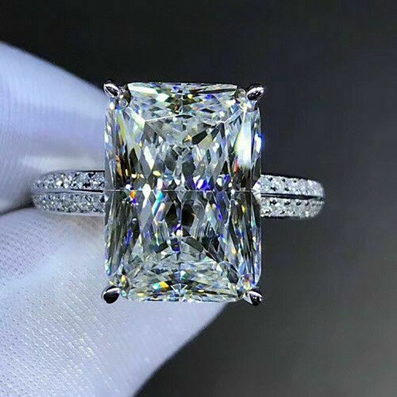 2022 Luxury Princess silver color Engagement Ring For Women Lady Anniversary Jewelry Bulk Sell R5814