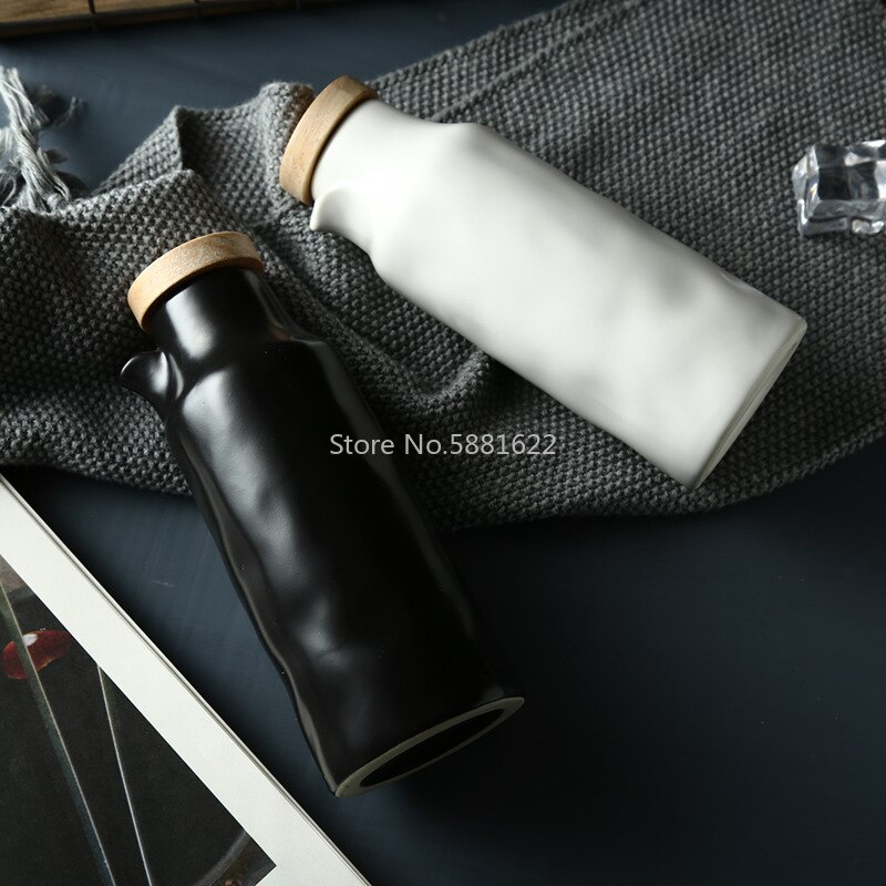 White Black Ceramic Oil Pot Household Leak-proof Oil &amp; Vinegar Pots Porcelain Kitchen Soy Sauce Pot Oil Tank Seasoning Bottle