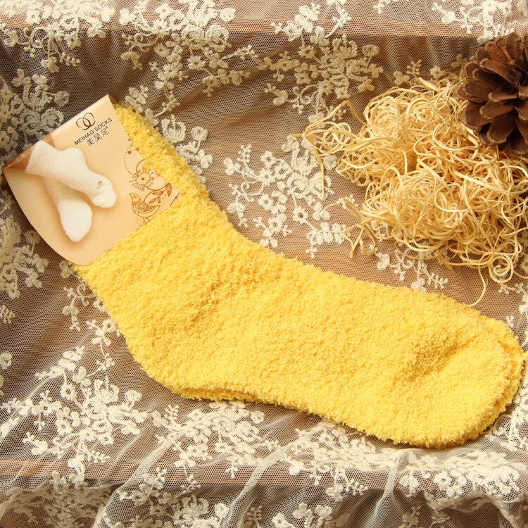 Elastische Vrouwen Meisjes Zacht Bed Vloer Sokken Pluizige Warme Winter Ademend Pure Verschillende Kleuren Coral fluwelen verdikking vrouwen sokken: yellow