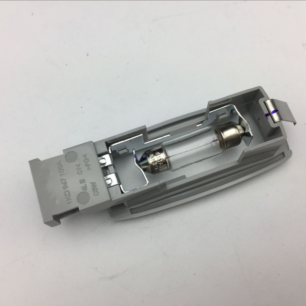 Sun Visor Light for VW Passat B6 B7 CC Golf MK5 MK6 MK7 Tiguan for Skoda Superb Sunshade Makeup Lamp Gray Color 1KD 947 109 A