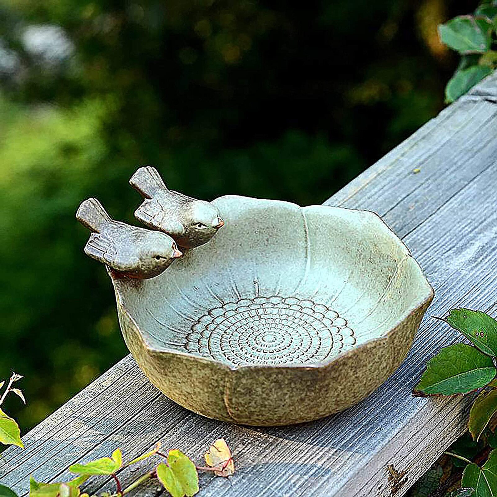 Ceramic Bird Bowls Bird Feeder Yard Ceramic Bird Feeding Bowl Garden Decoration Fruit Snack Storage Bowl Table Ornaments Crafts