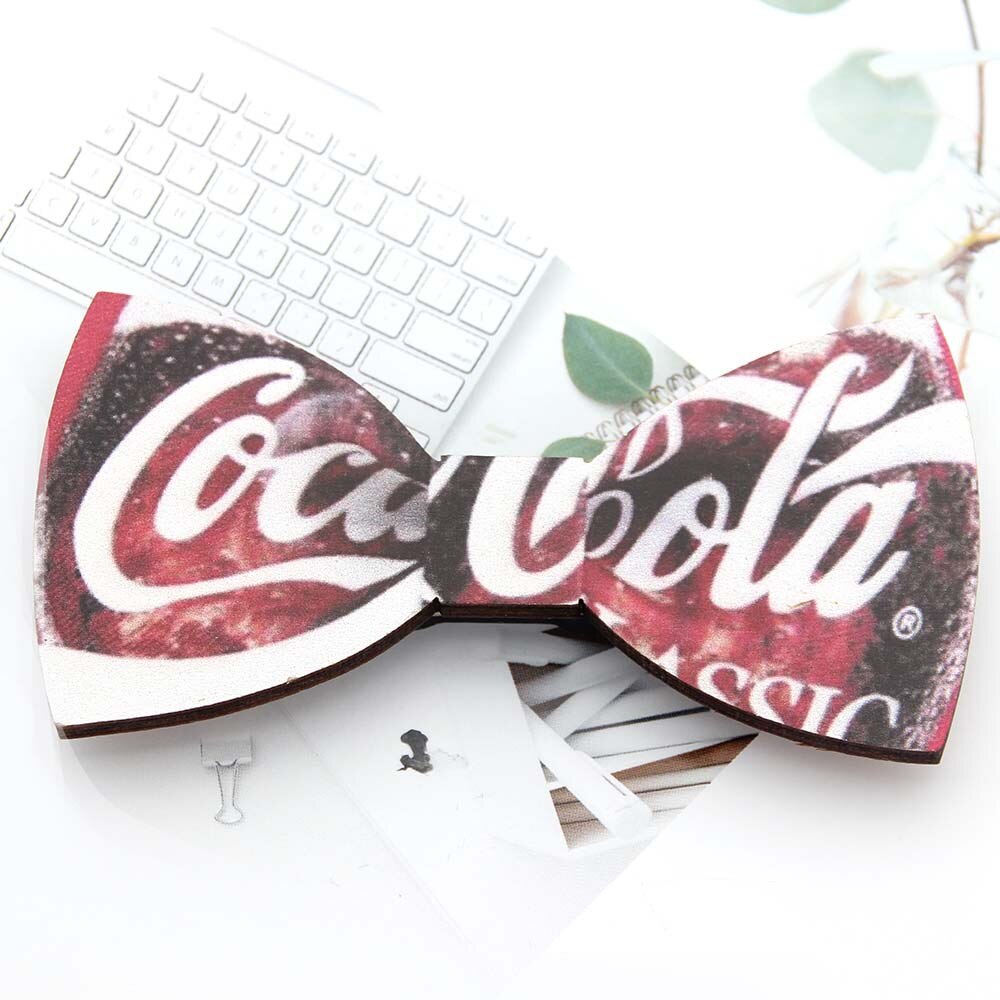 Wooden bow tie bow tie pattern